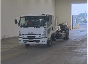 Isuzu Forward ONLY CHASSIS - Image 1