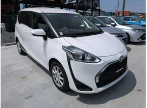 Toyota Sienta - Image 1